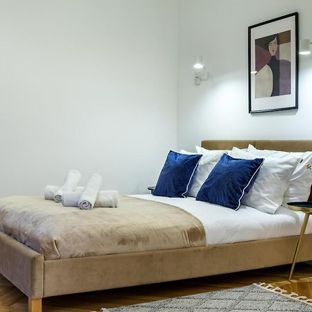 كراكوفيا Tyzenhauz Suites Topolowa المظهر الخارجي الصورة